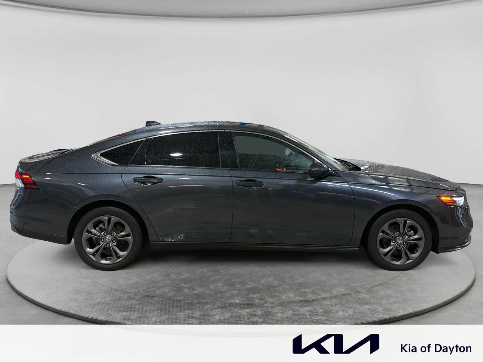 Used 2023 Meteorite Gray Metallic Honda EX image 4