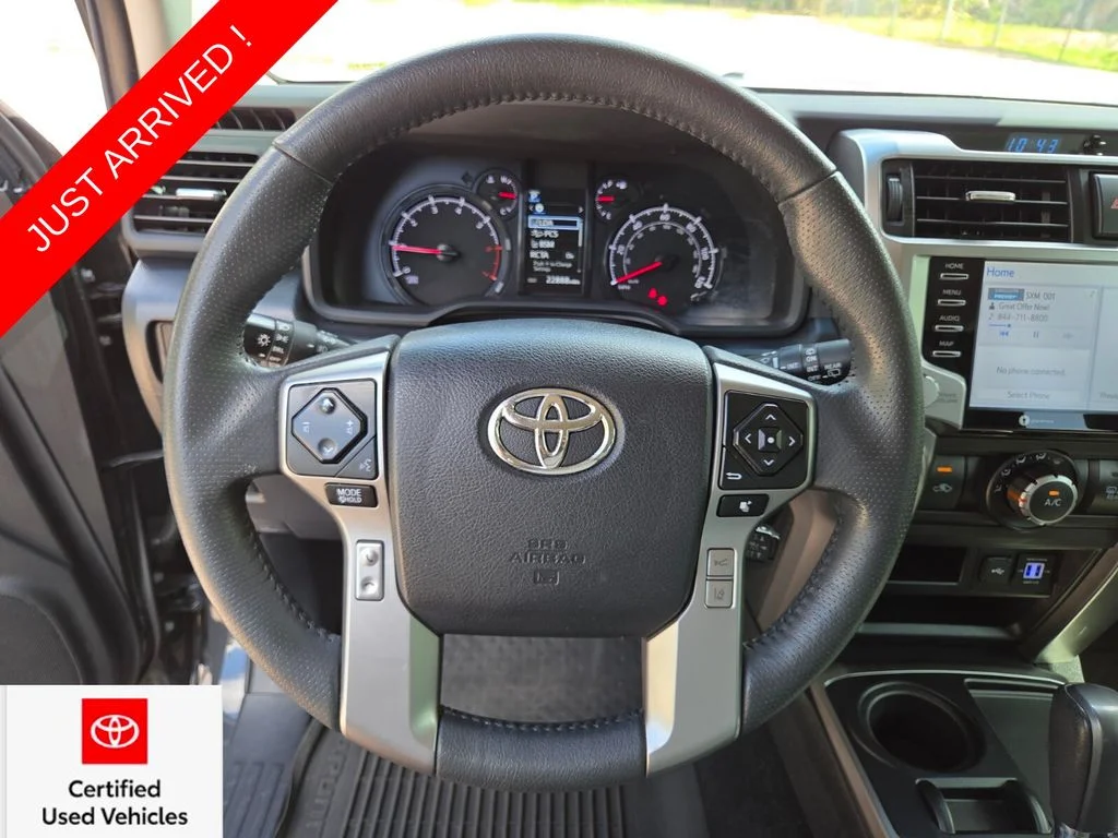 Certified Used 2024  Toyota SR5 image 29
