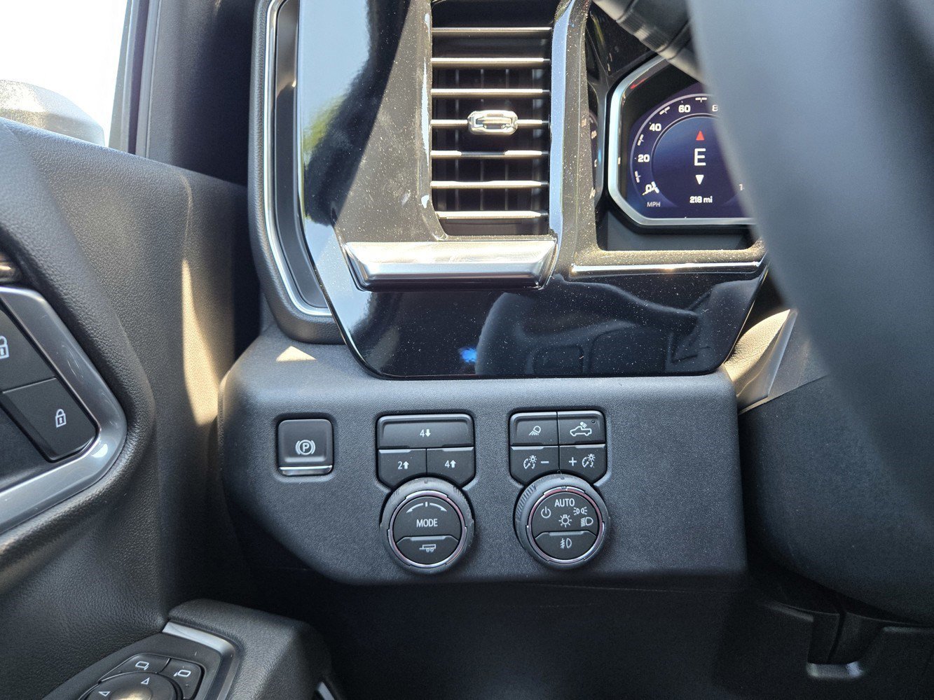 2026 Chevrolet Silverado 2500 HD LT - Photo 11