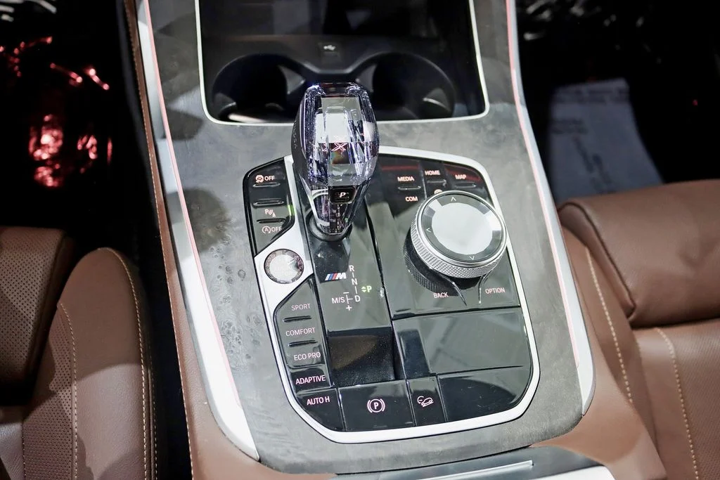 Used 2021 Black BMW M50i image 27