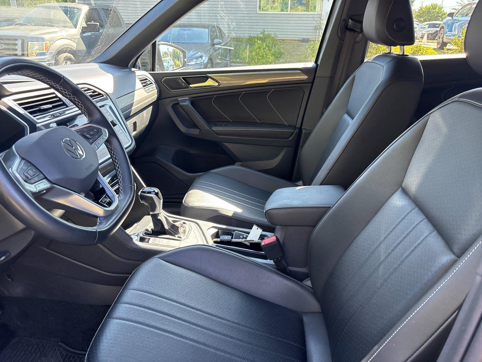 Used 2023 Platinum Gray Metallic Volkswagen SE R-Line Black image 14