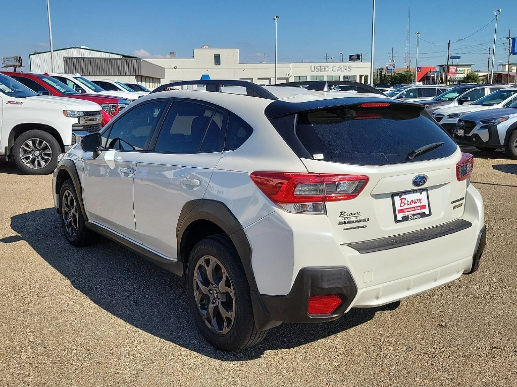 Used 2021  Subaru Sport image 7