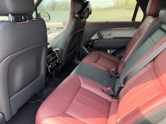 Used 2025 Gray Land Rover Dynamic SE image 11