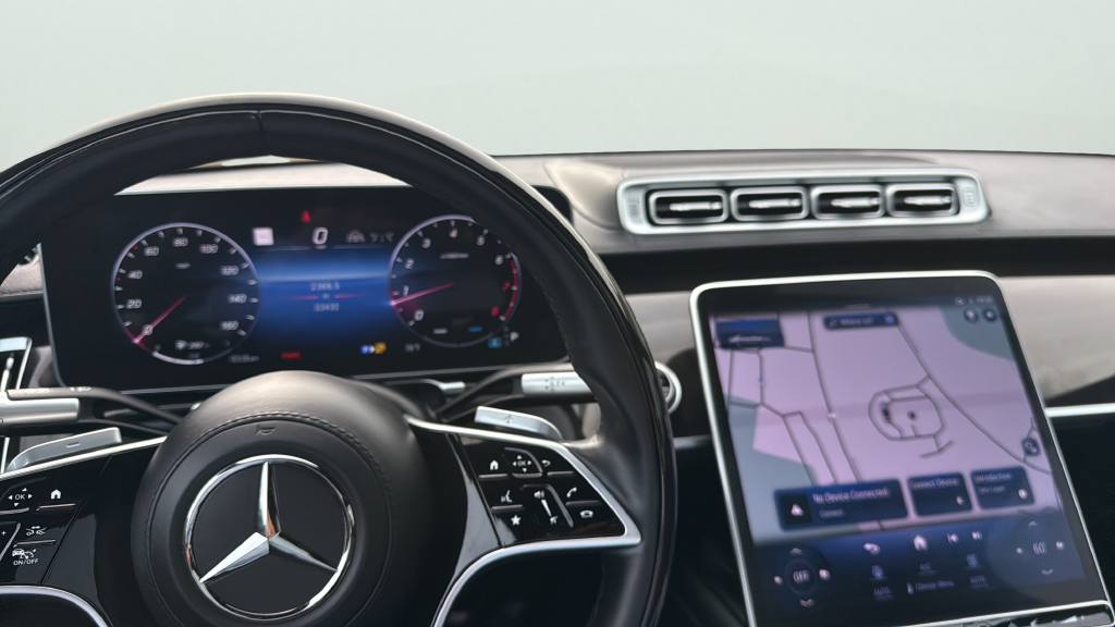 Used 2024 Blue Mercedes-Benz S 580 image 14
