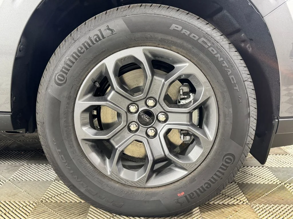 New 2026 Gray Ford XLT image 15
