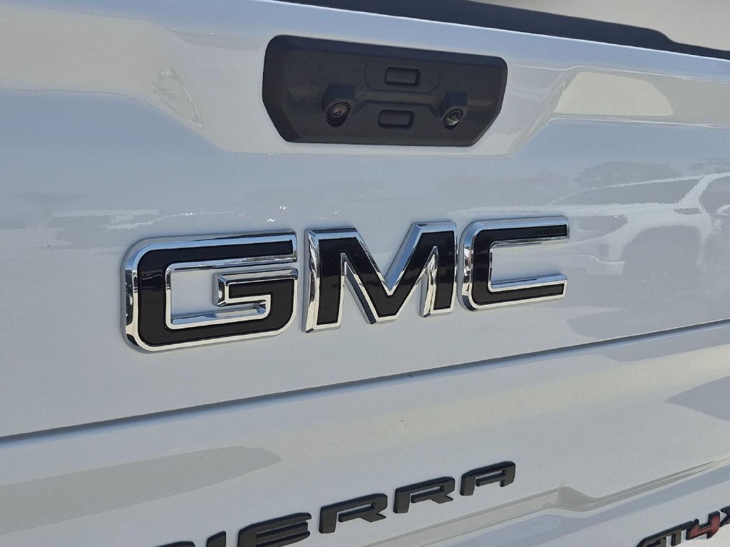 2026 GMC Sierra 1500 AT4X - Photo 31
