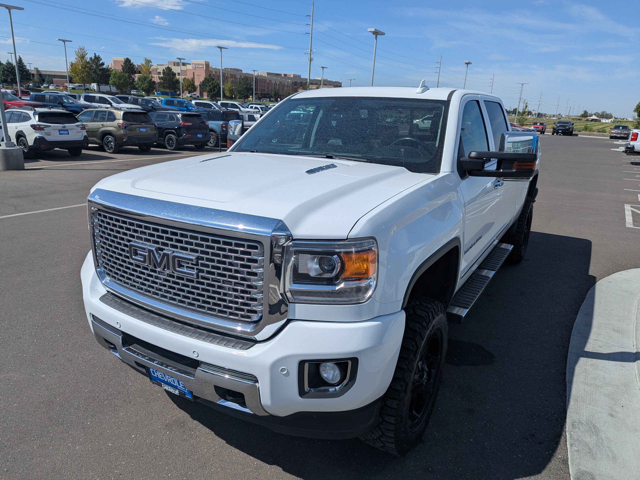 Used 2015 SUMMIT WHITE GMC Denali image 8
