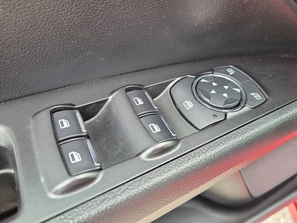 Used 2020 Red Ford SEL image 15