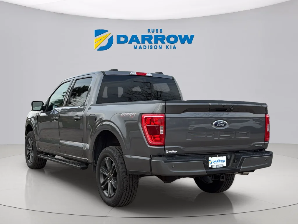 Used 2023 Gray Metallic Ford XLT image 3