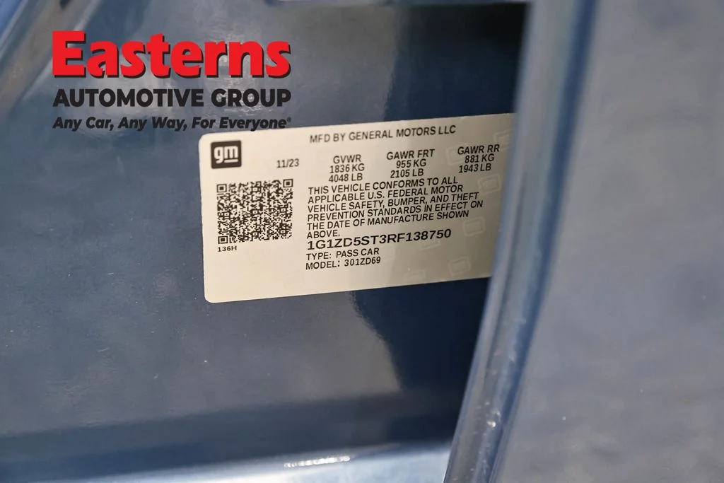 Used 2024 Blue Chevrolet LT image 35