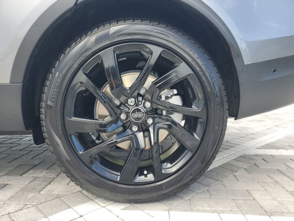 New 2025 Eiger Grey Land Rover S image 14