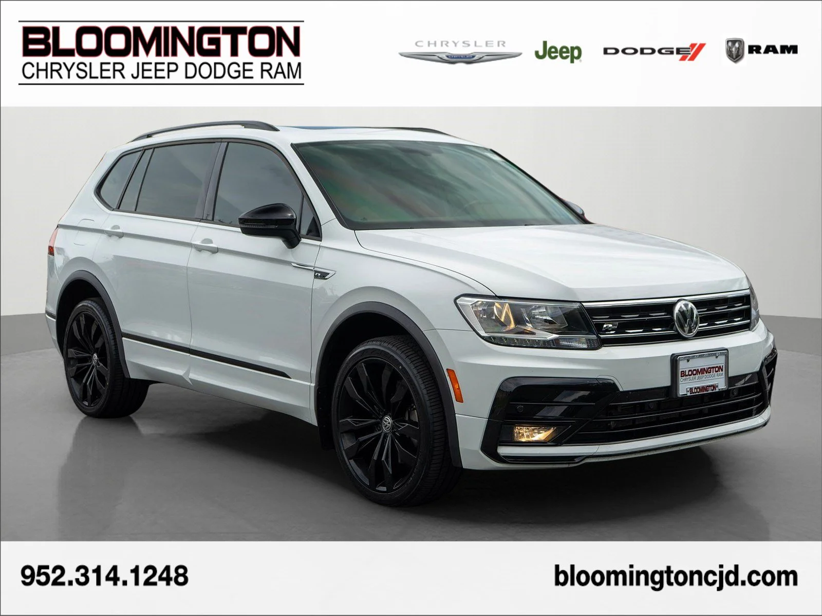 Used 2020 Pure White Volkswagen 2.0T SE R-Line Black image 1