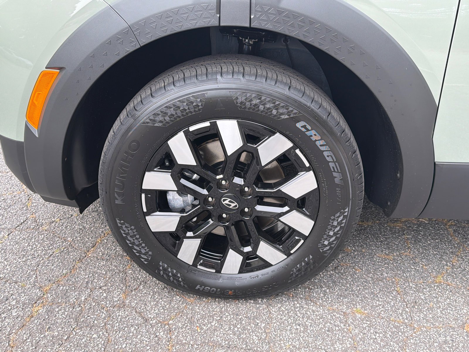 New 2026 Sage Gray Hyundai SEL image 11