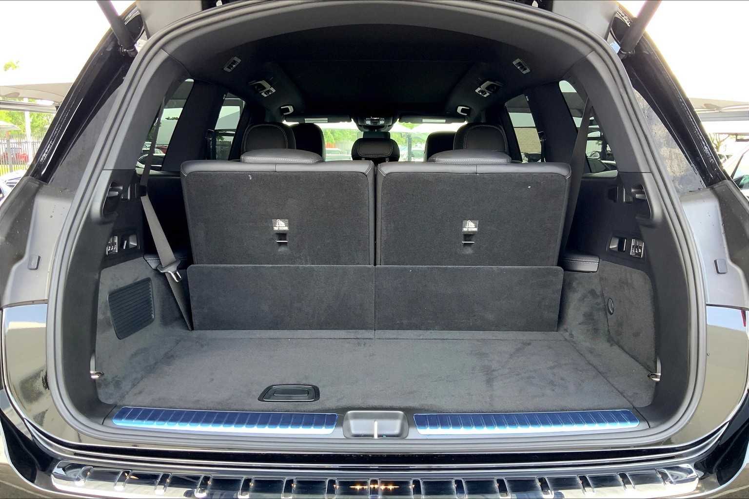 2025 Mercedes-Benz GLC Base - Photo 14