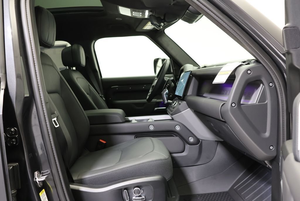 New 2026 Carpathian Grey LAND ROVER V8 image 39