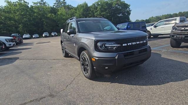 New 2026 Carbonized Gray Metallic Ford Outer Banks® image 35