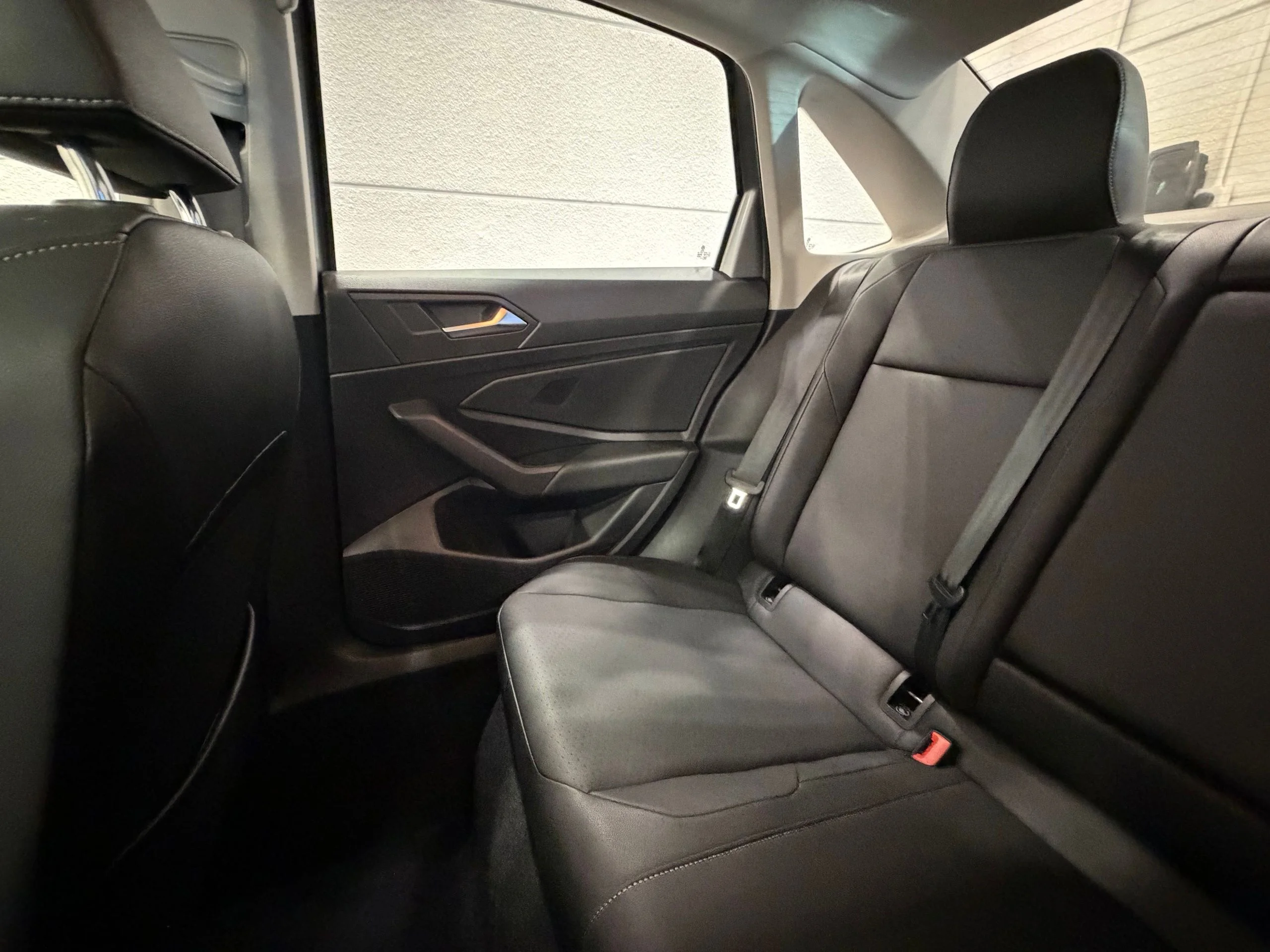 Used 2019 Silver Volkswagen SEL image 32