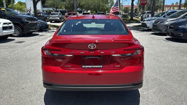 2025 Toyota Camry LE - Photo 6