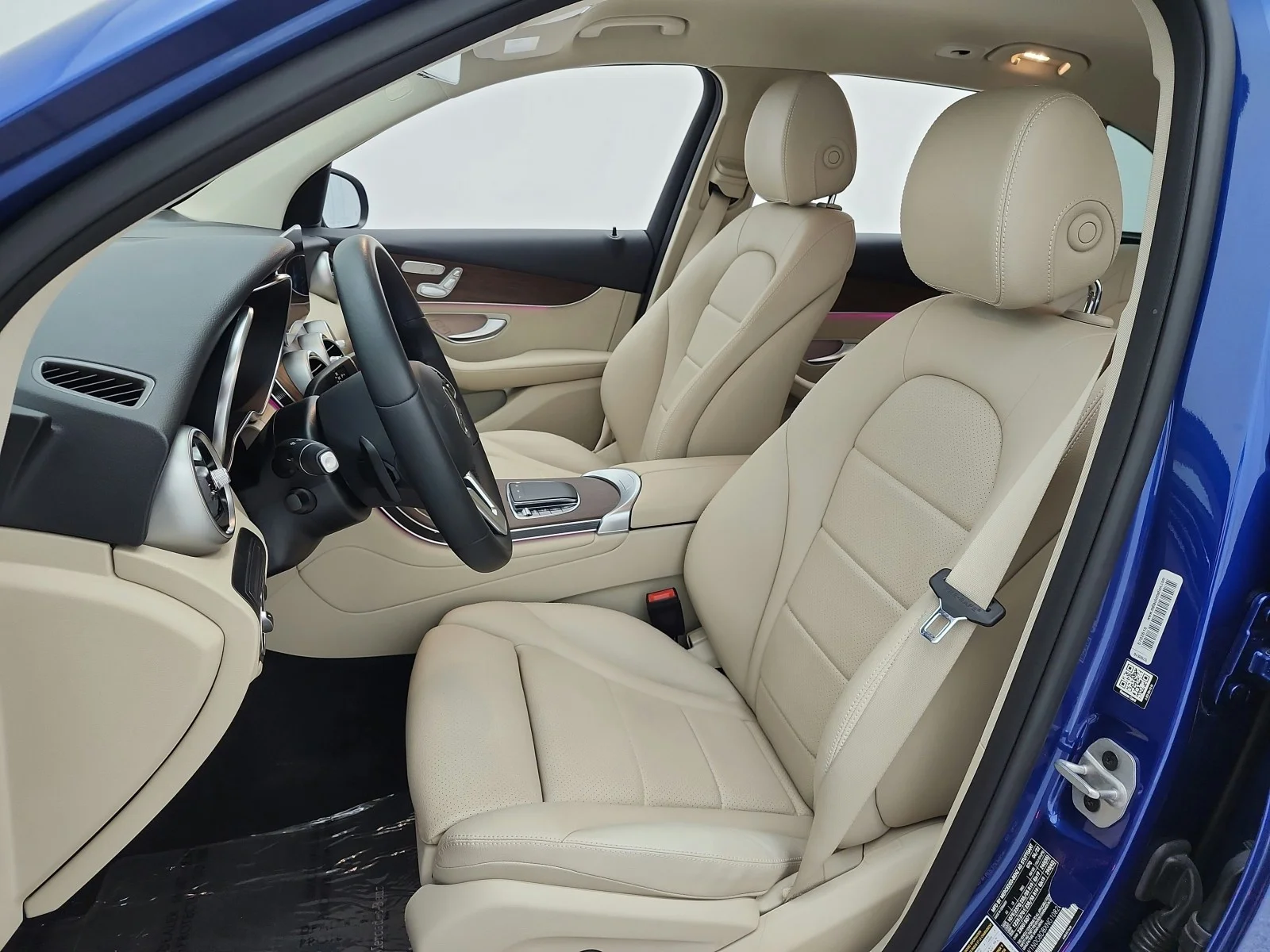 Used 2022 Starling Blue Metallic Mercedes-Benz GLC 300 SUV image 10