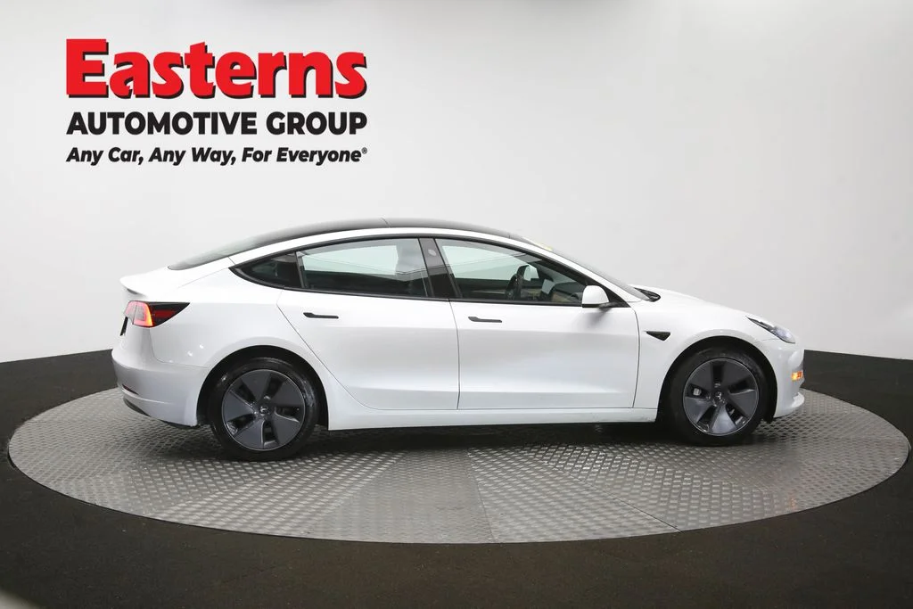 Used 2023 White Tesla Base image 39