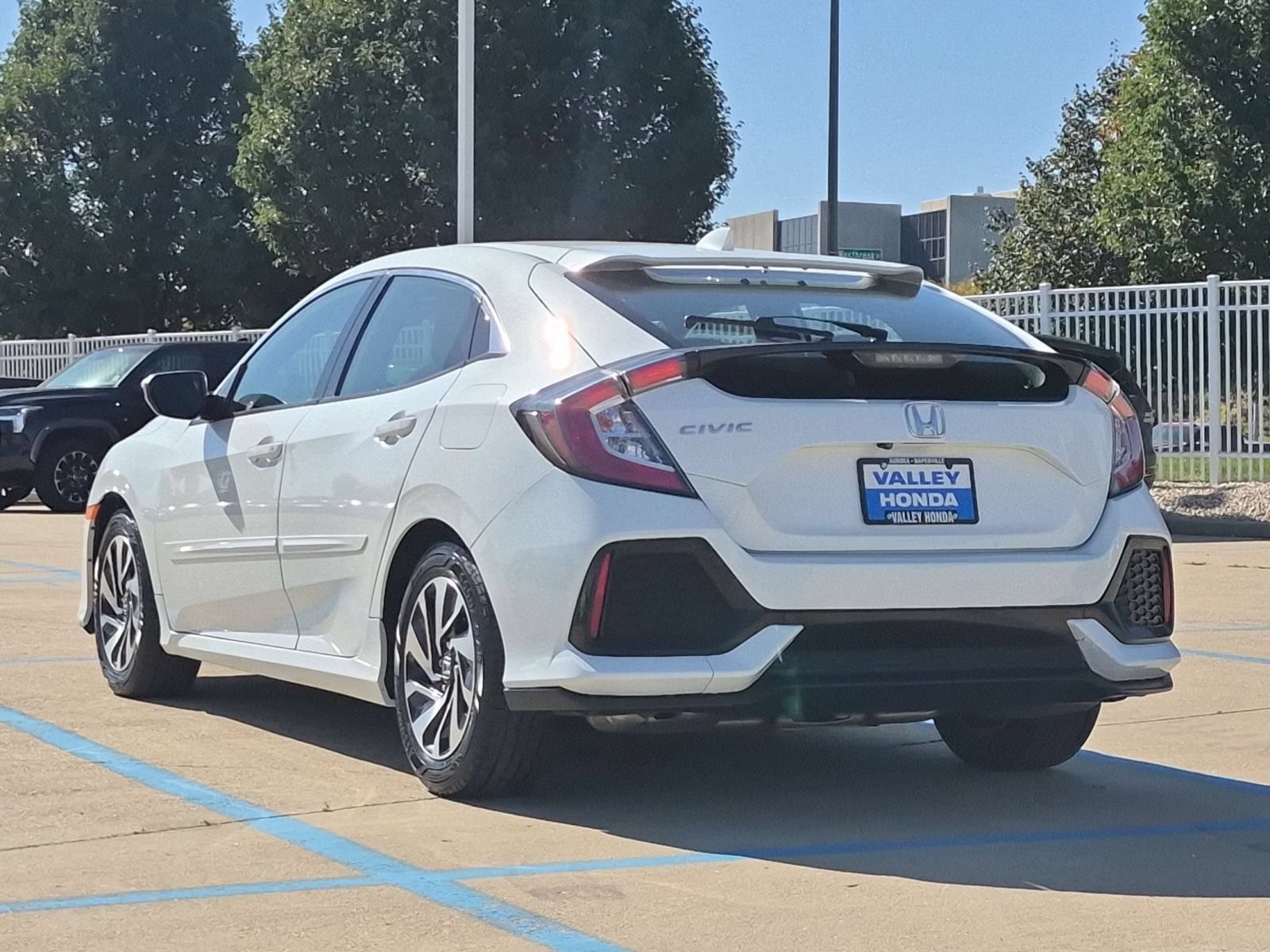 Used 2017 White Orchid Pearl Honda LX Hatchback image 8