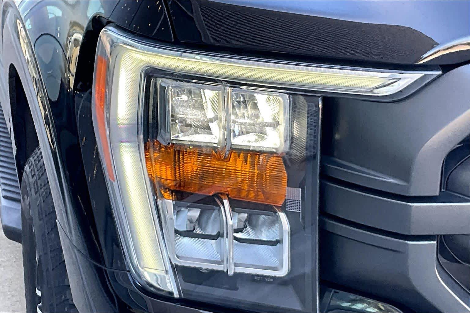 Used 2023 Agate Black Metallic Ford XLT image 47