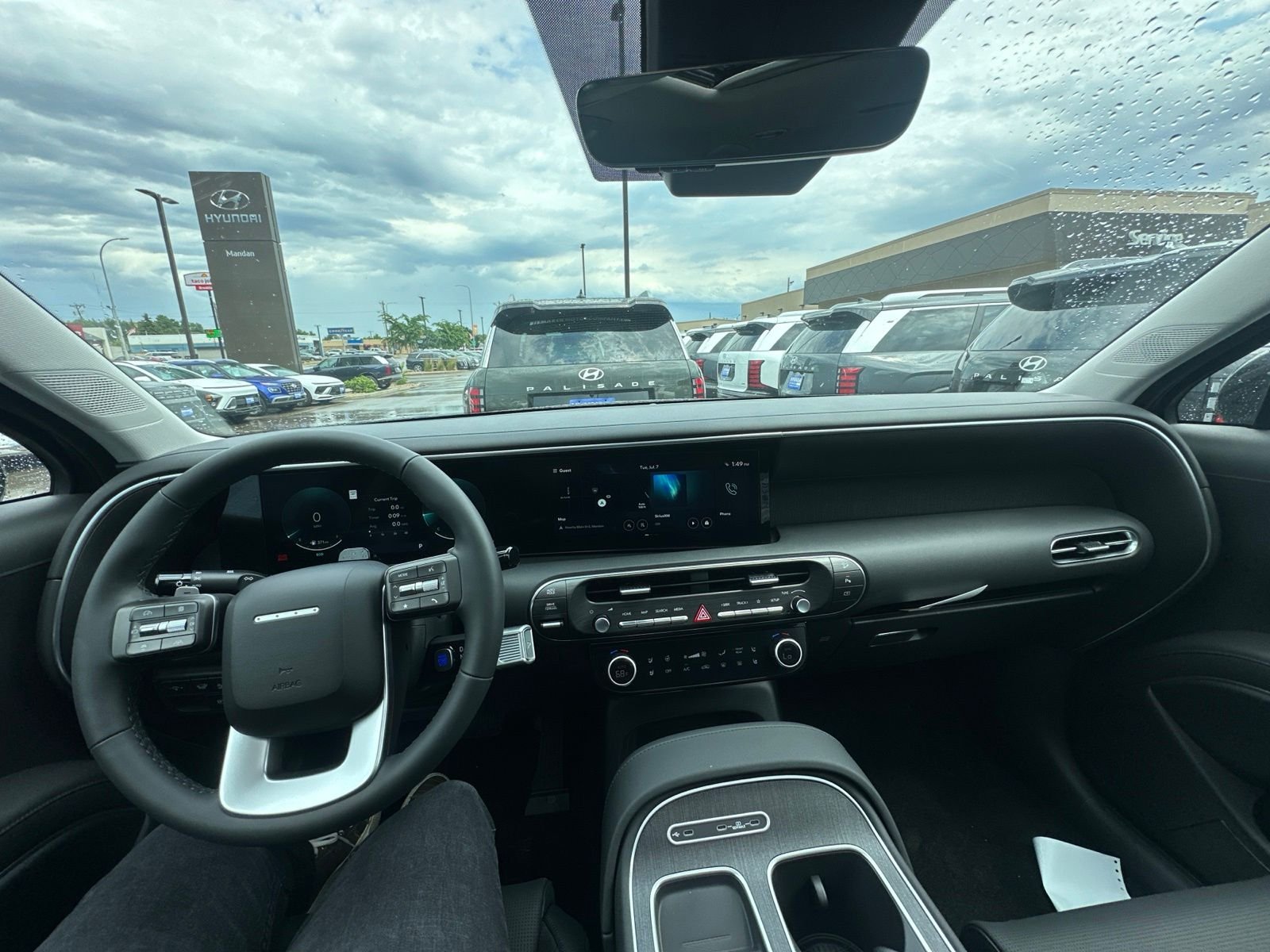 New 2026 Black Hyundai SEL Premium AWD image 48