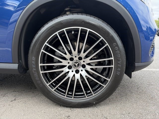 Used 2026 Starling Blue Metallic Mercedes-Benz GLC 300 image 17