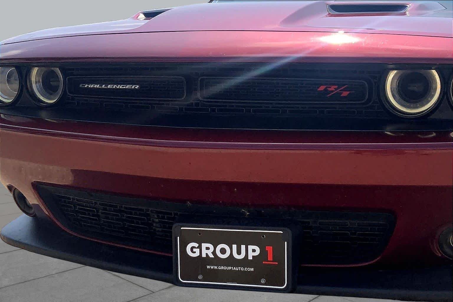 Used 2018 Octane Red Pearlcoat Dodge R/T Scat Pack image 30