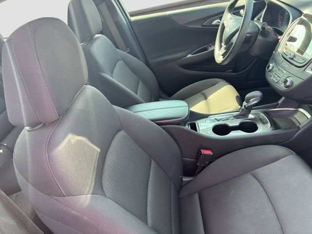 Used 2024 Sterling Gray Metallic Chevrolet 1LT image 9