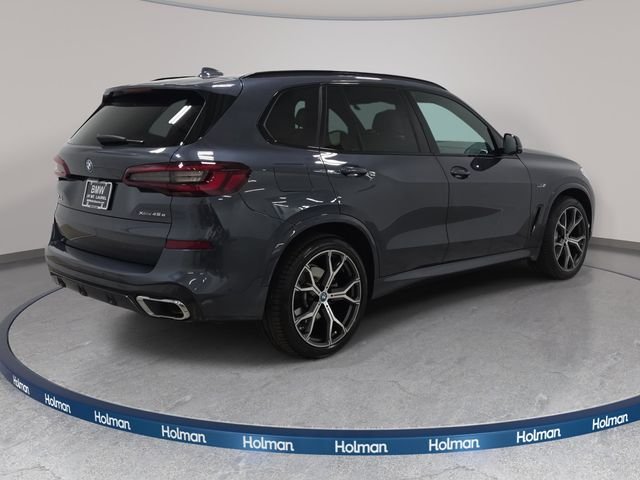Used 2022 Arctic Grey Metallic BMW xDrive45e image 6