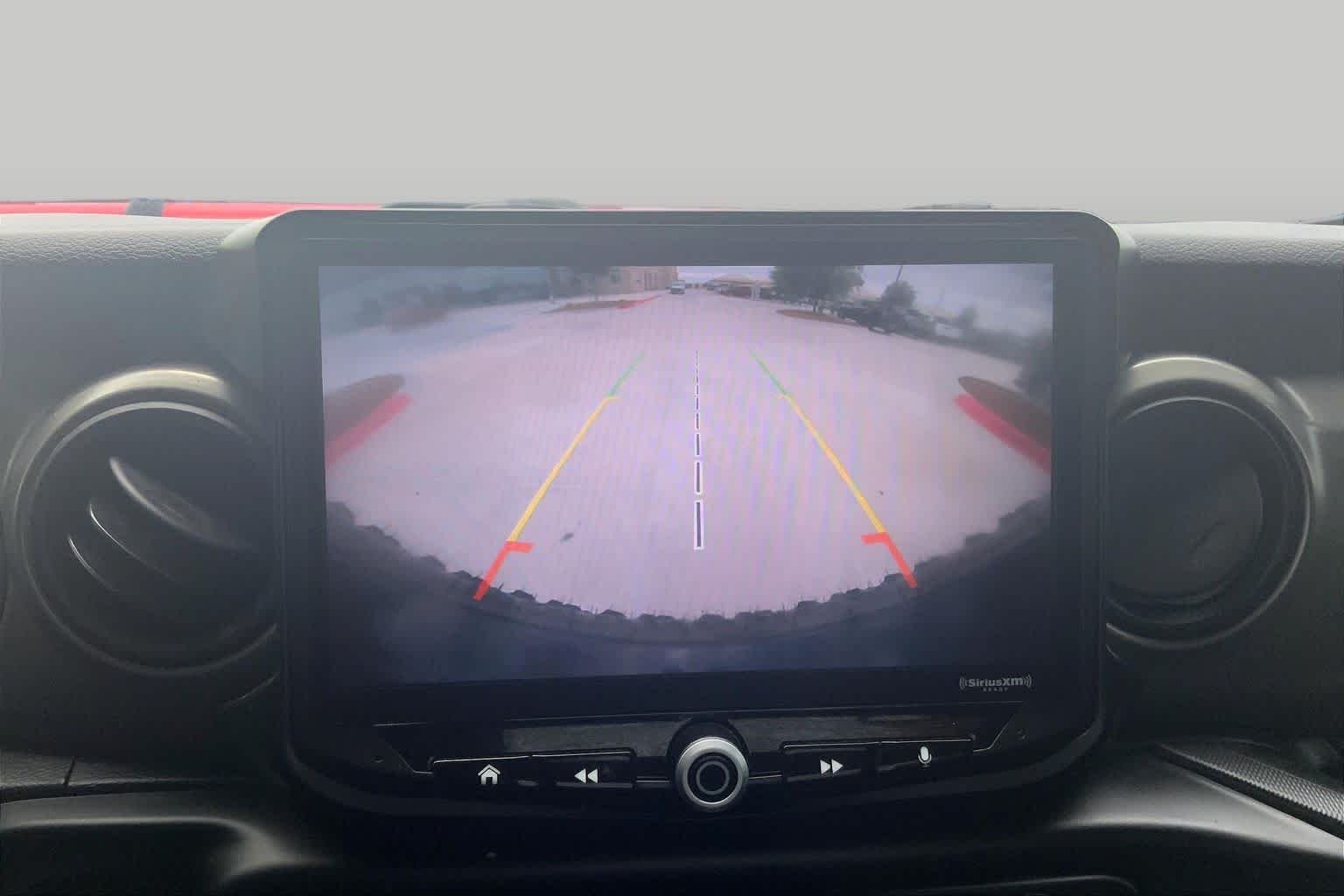 Used 2018 Bright White Clearcoat Jeep Sport image 29