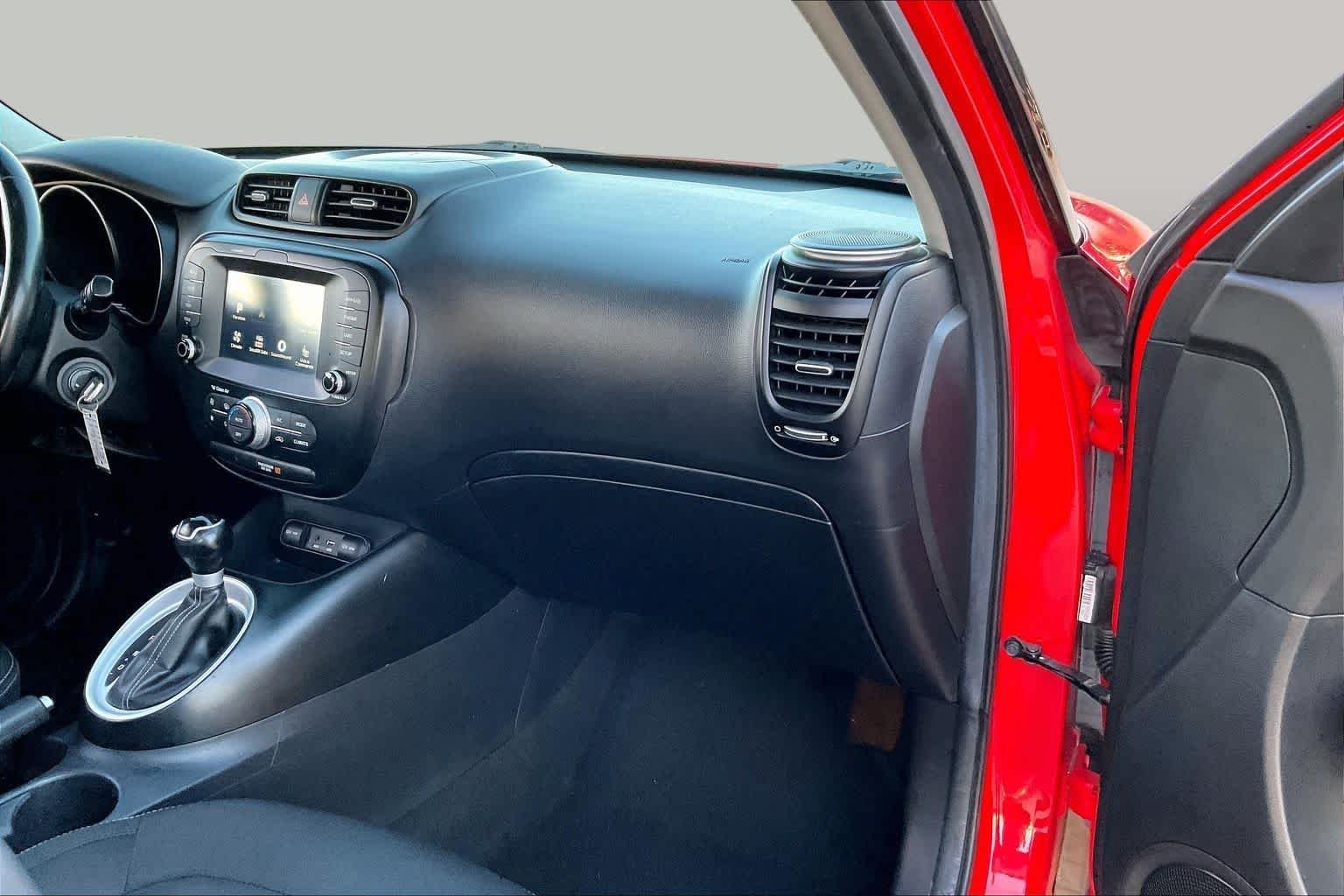 Used 2018 Inferno Red w/Black Roof Kia + image 15