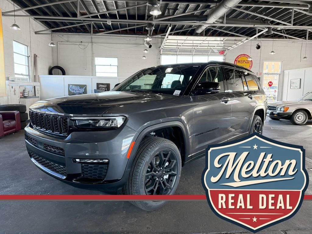 New 2025 Gray Jeep Limited image 11