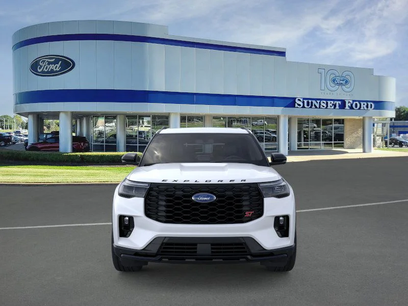 New 2026 Star White Metallic Tri-Coat Ford ST image 6