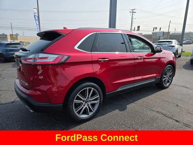 Used 2020 Red Ford Titanium image 9