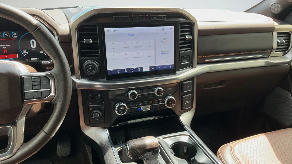 Used 2023 Gray Ford King Ranch image 8