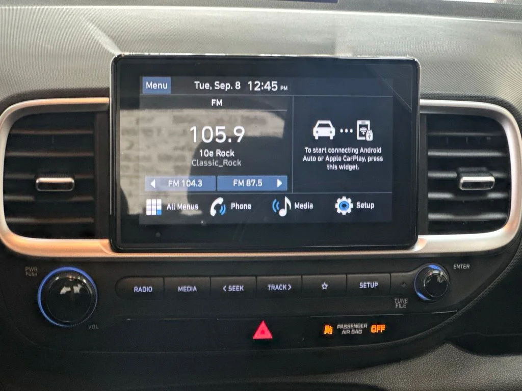 Used 2026 Onyx Black Hyundai SEL image 16
