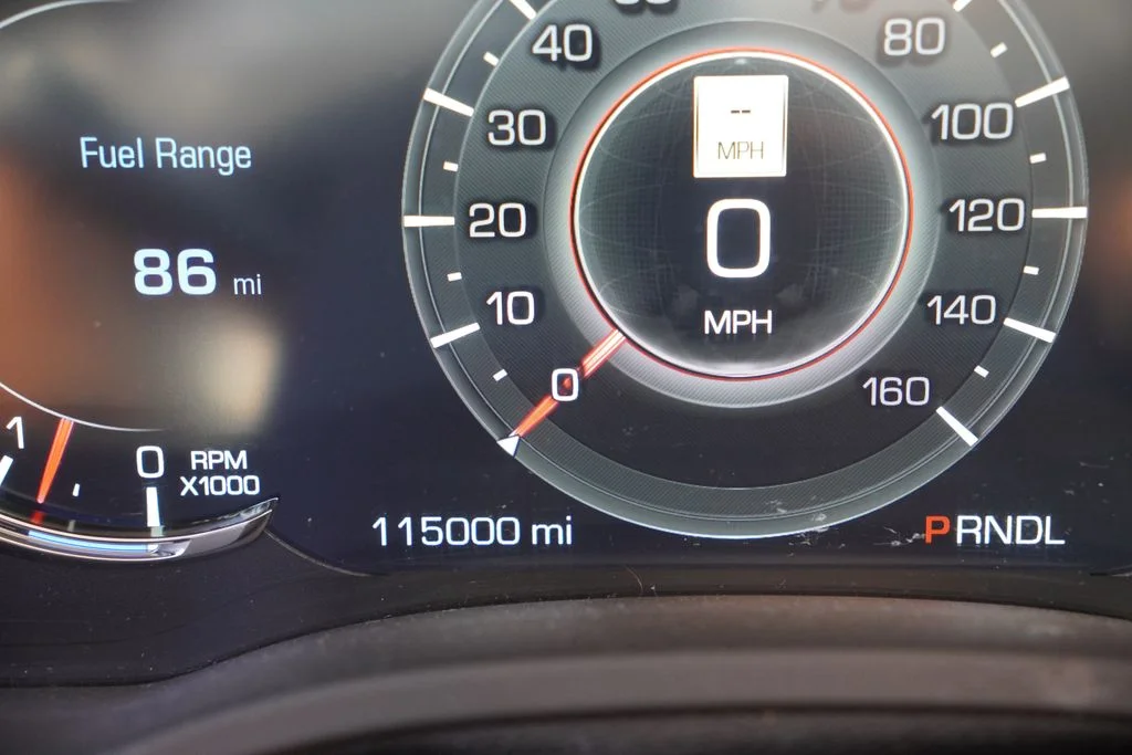 Used 2018 White Cadillac Premium image 10