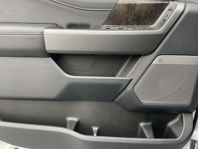 New 2026 Avalanche Ford Lariat image 19