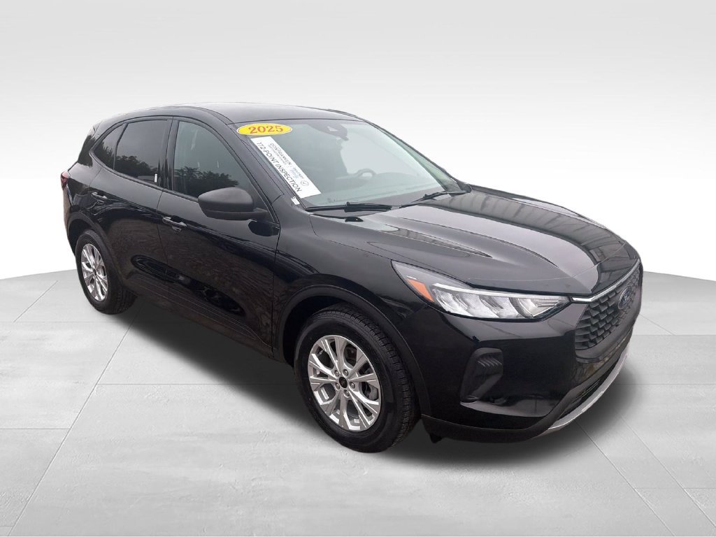 Used 2025 Black Ford Active image 7