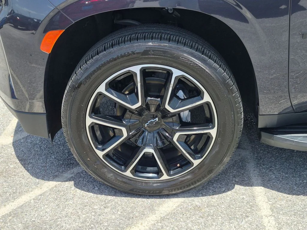 Used 2024 Gray Chevrolet RST image 9