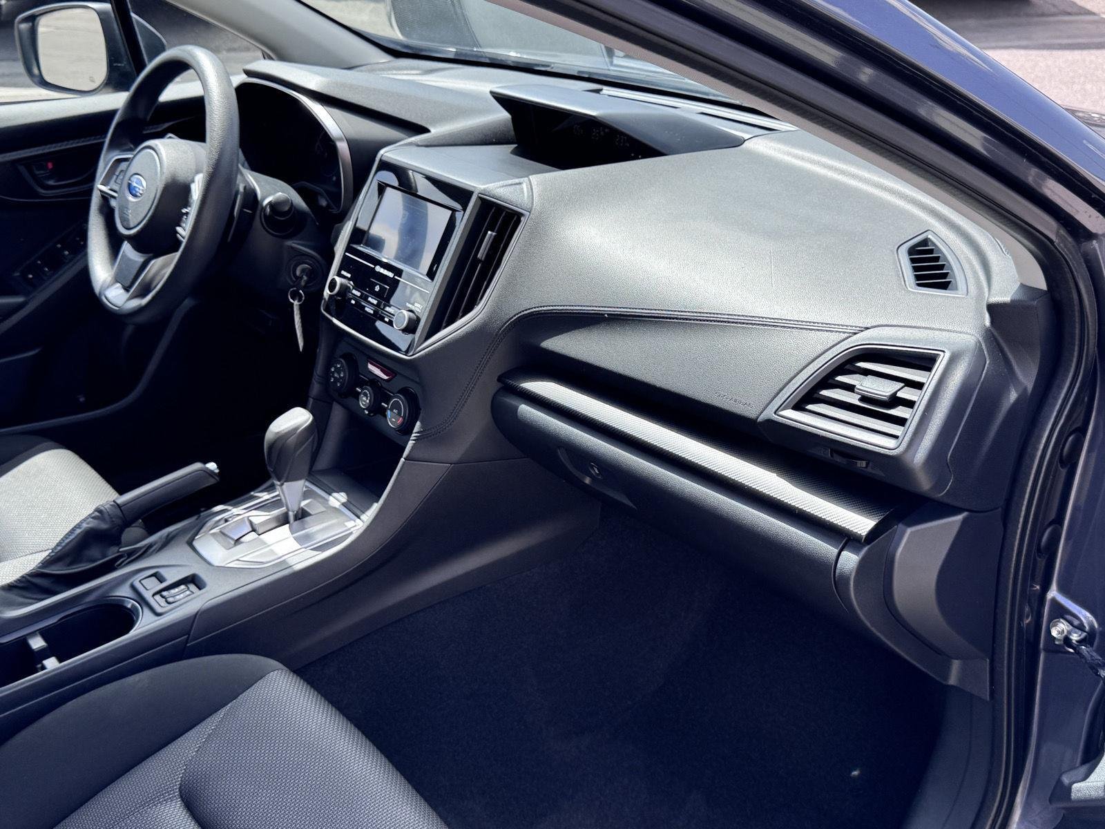 Used 2017 Ice Silver Metallic Subaru Premium image 15