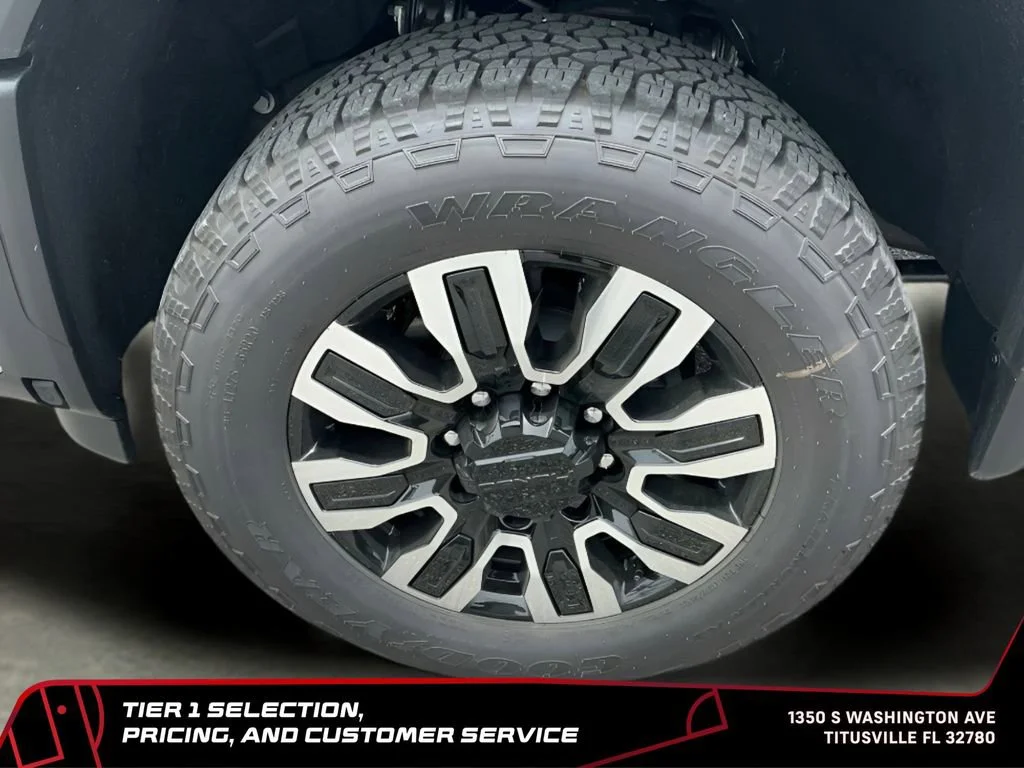 New 2026 Glacier White Tricoat GMC Denali Ultimate image 51