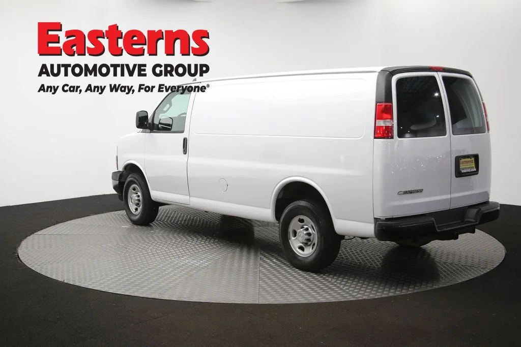 Used 2019 White Chevrolet Work Van image 59