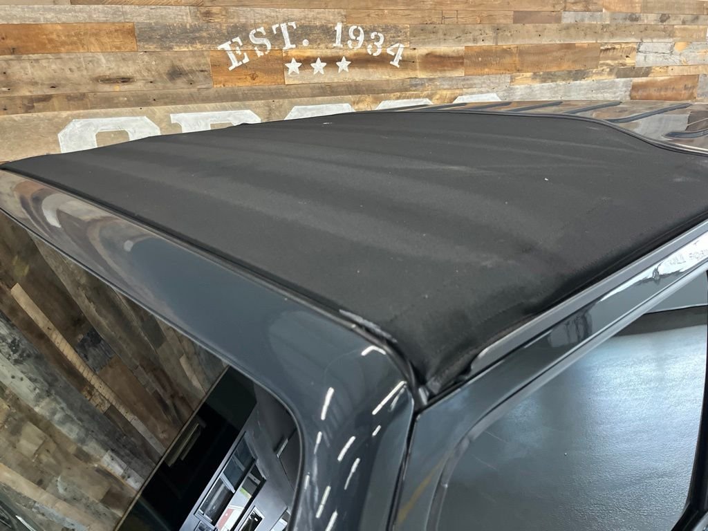 Used 2017 Rhino Clearcoat Jeep Unlimited Rubicon image 8