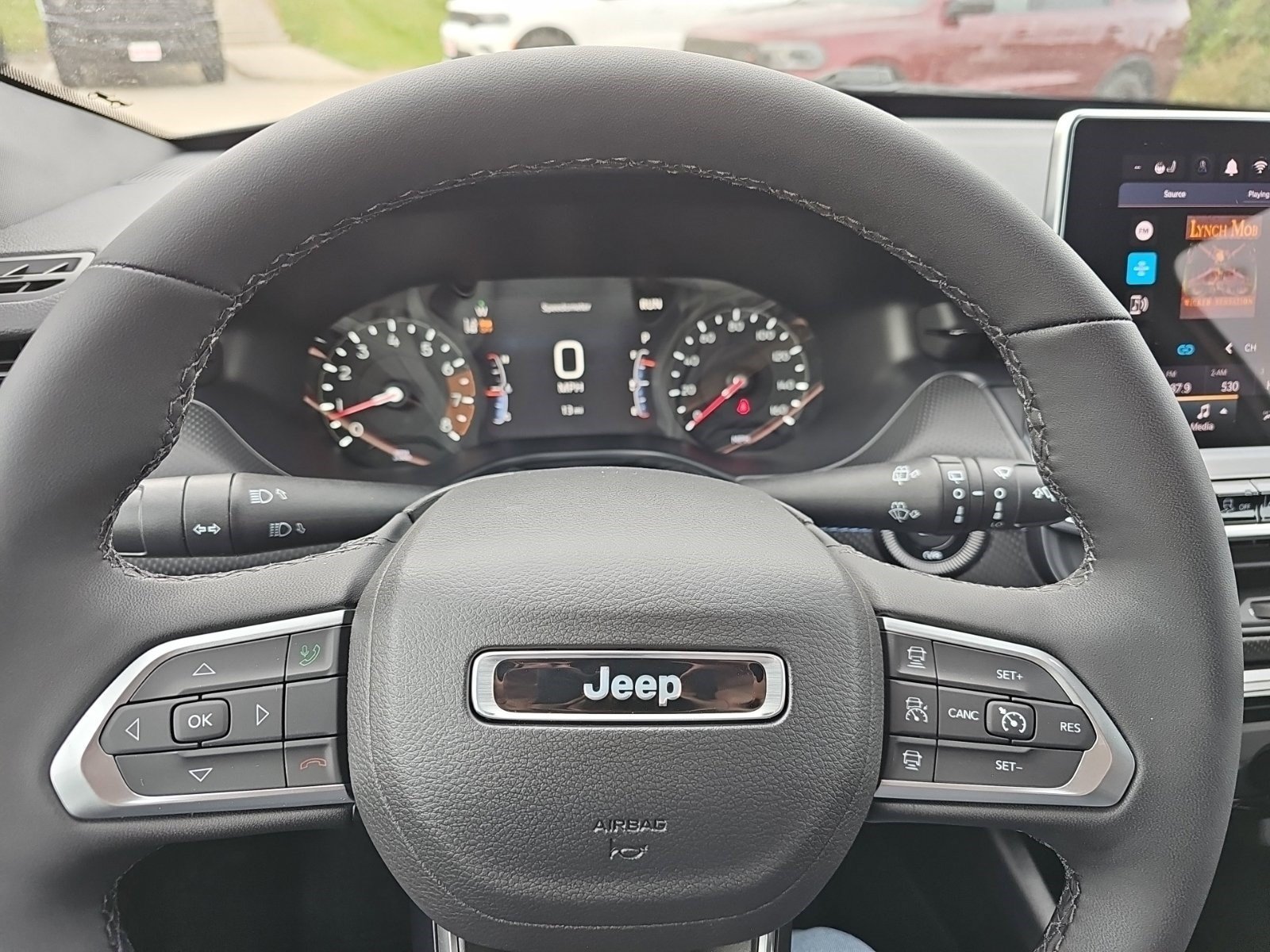 New 2027 Sting-Gray Clearcoat Jeep Latitude Altitude image 20