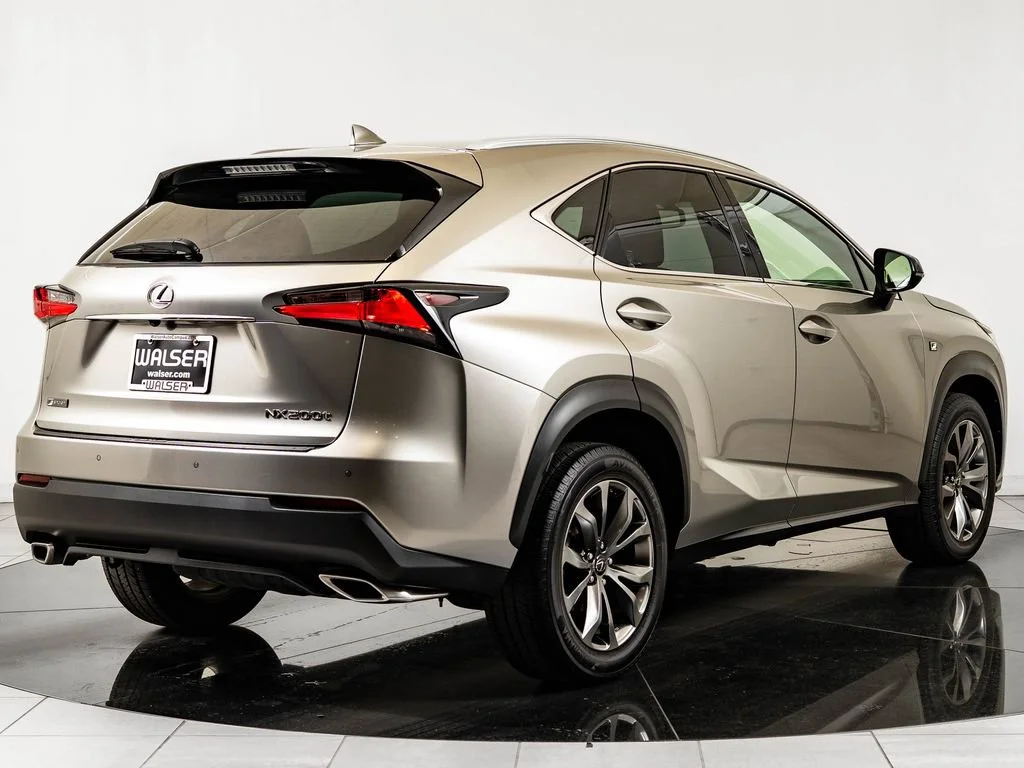 Used 2017 Silver Lexus 200t F Sport image 10