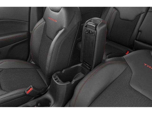 Used 2018 Orange Jeep Trailhawk image 9