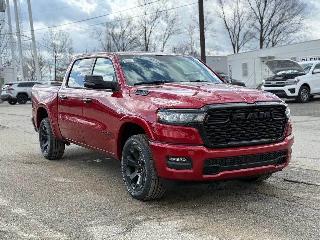 New 2026 Molten Red Pearl-Coat Exterior Paint RAM Big Horn/Lone Star image 4